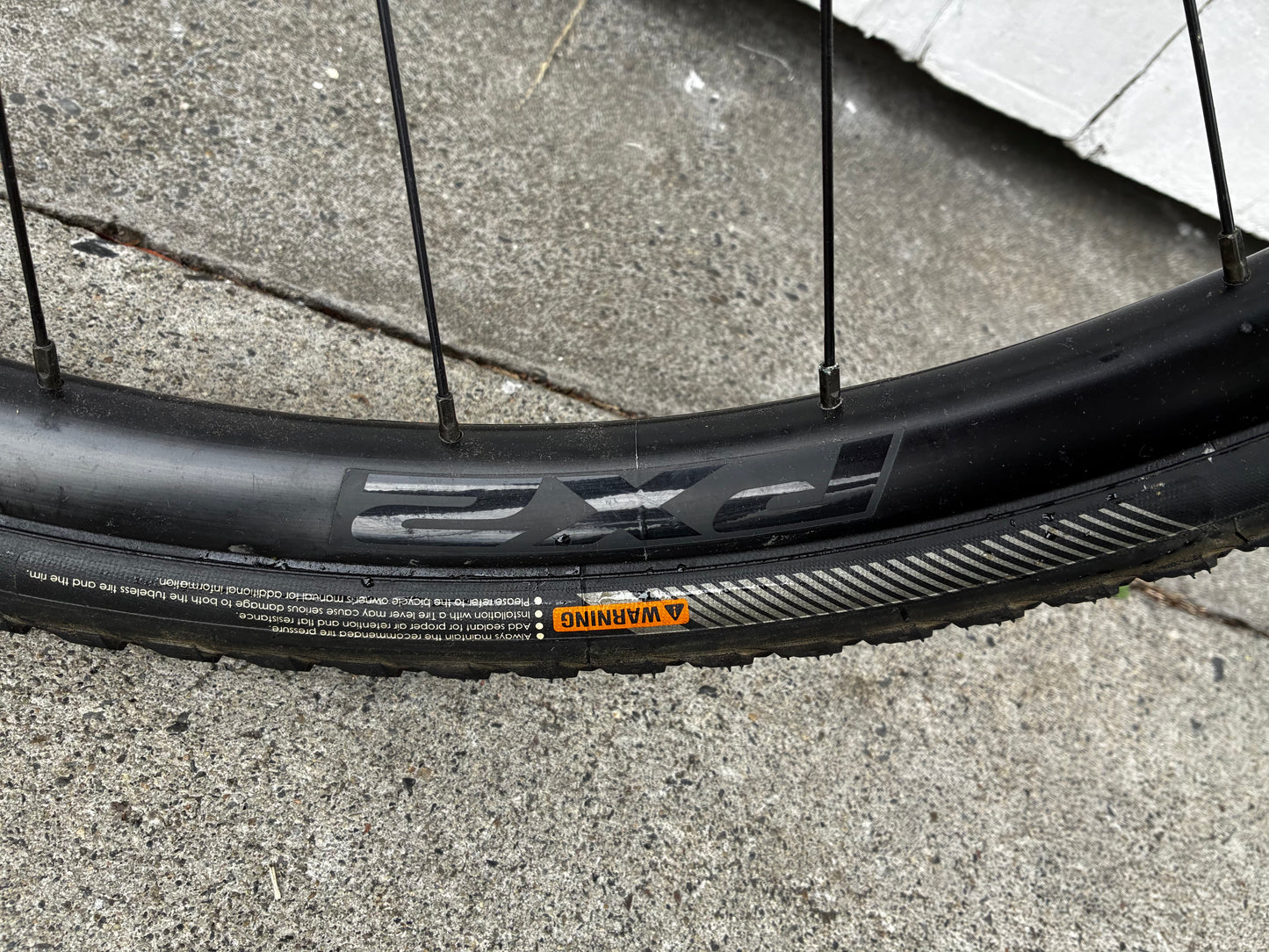 Giant PR2 Gravel DISC Front Wheel