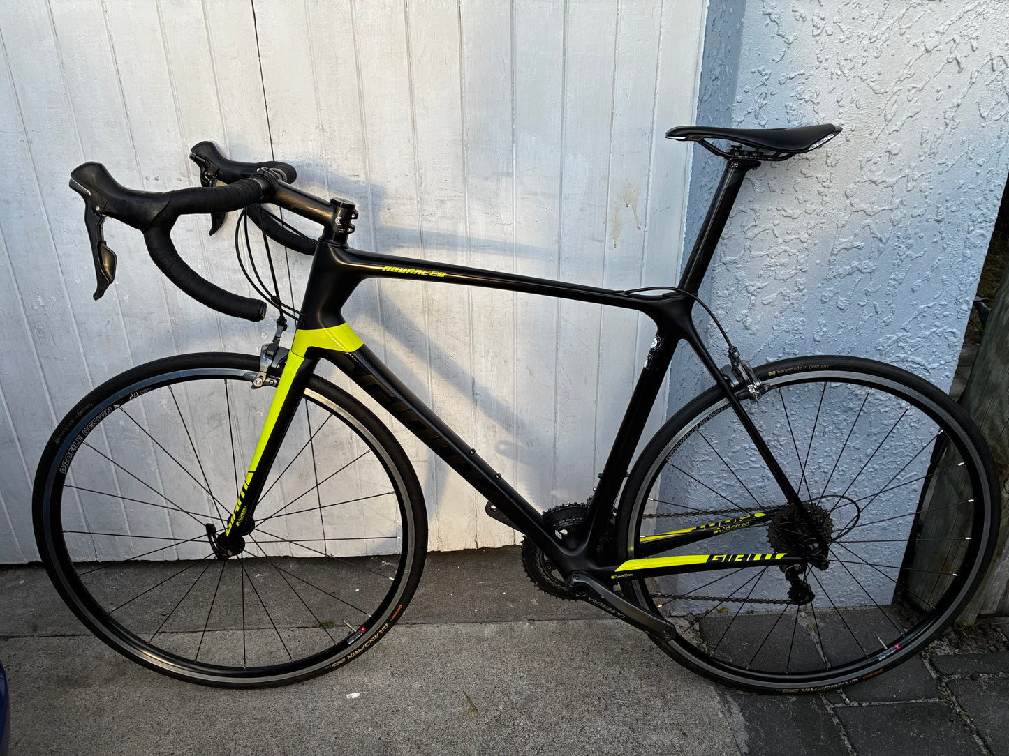 Giant TCR Advanced (11Spd Ultegra) - M/L