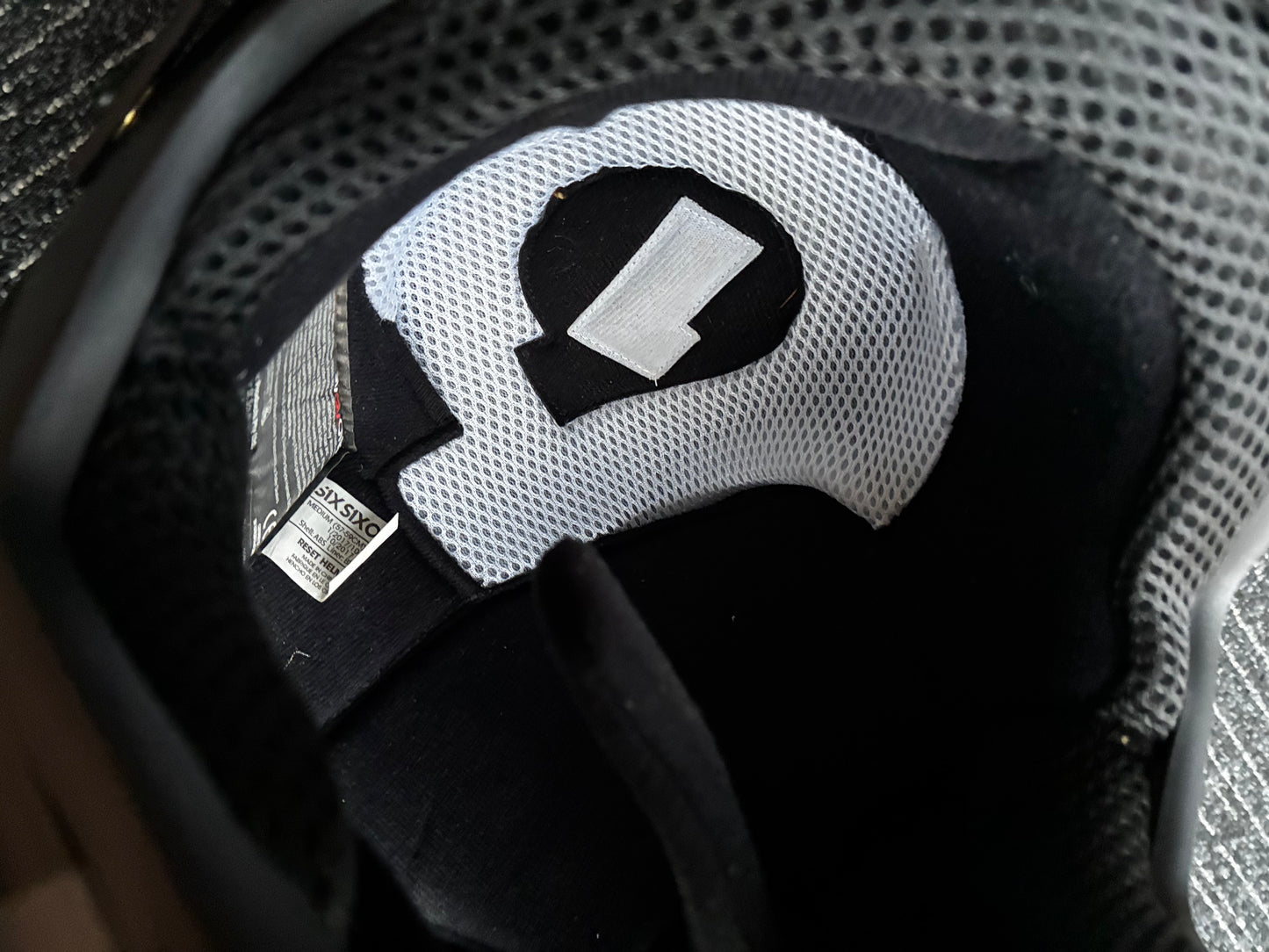 SixSixOne Full face MTB Helmet - Medium