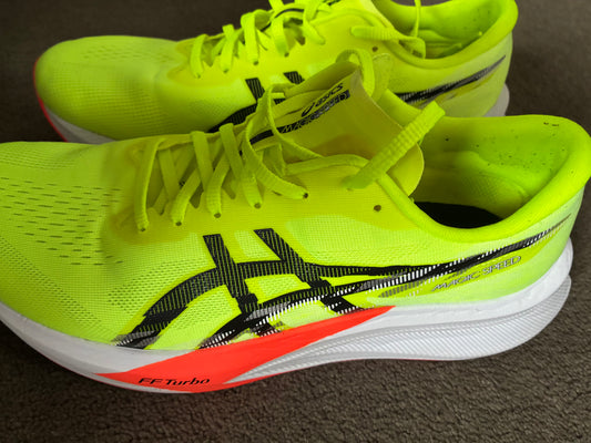ASICS Magic Speed Carbon Running Shoes - Euro 44.5