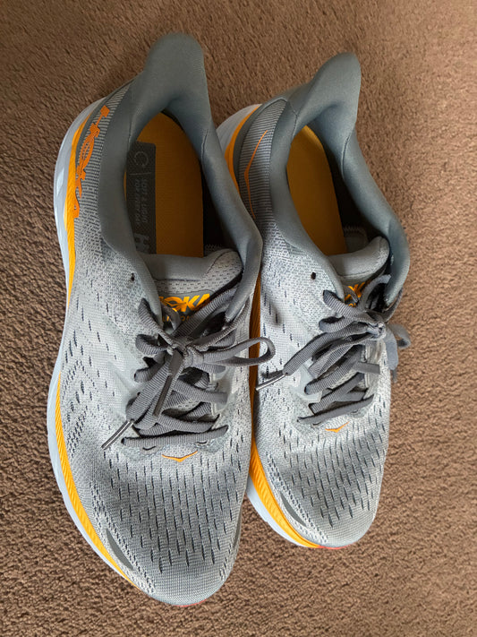Hoka Running Shoes - Euro 43