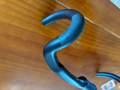Mana Full Carbon Fiber Aerodynamic Handlebars (NEW)