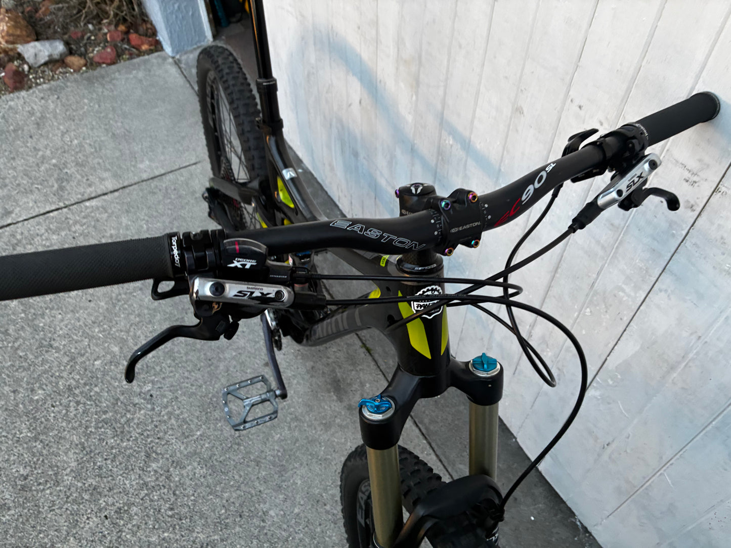 Devinci Troy Carbon 27.5 DISC MTB - Medium