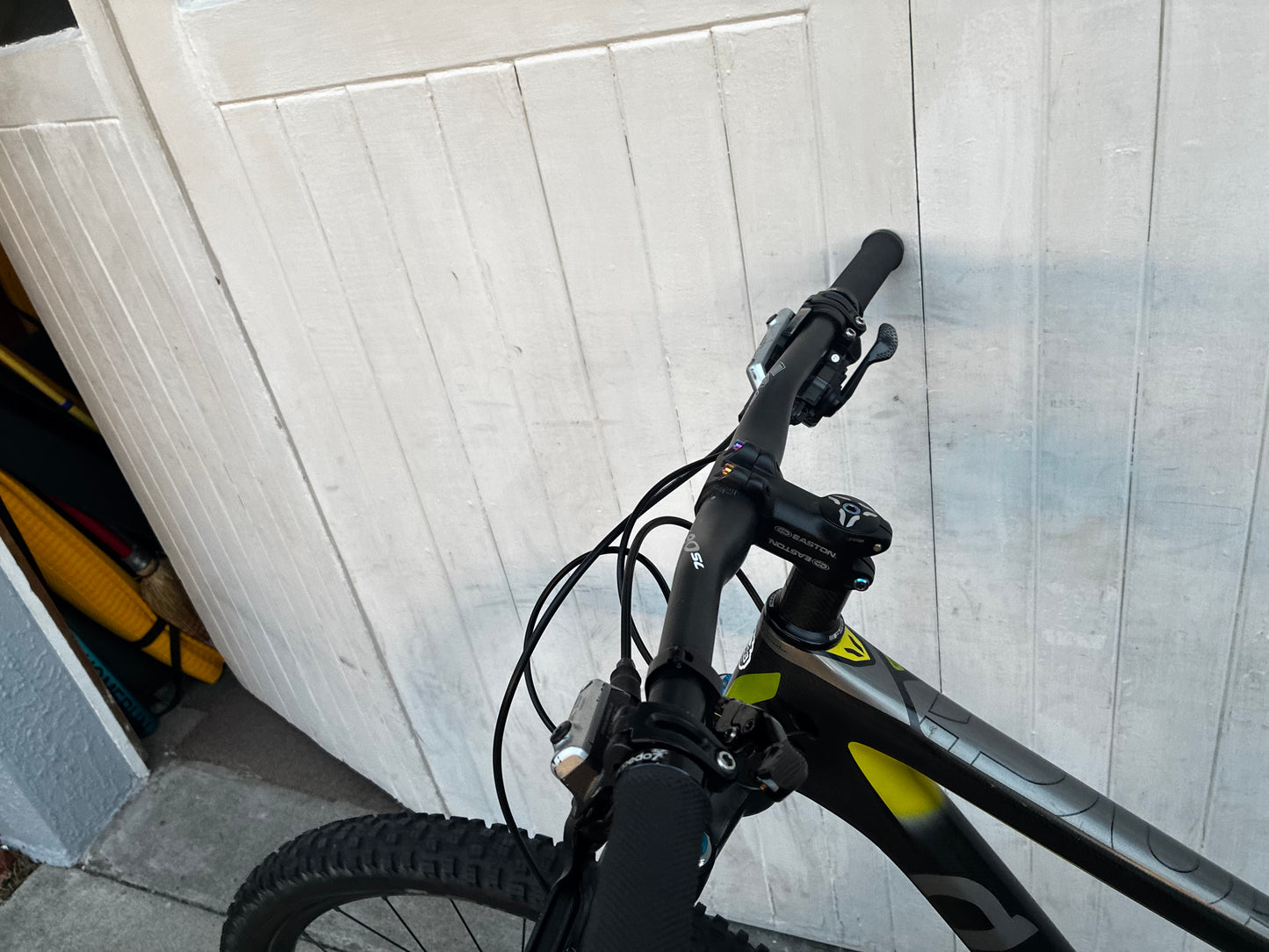 Devinci Troy Carbon 27.5 DISC MTB - Medium