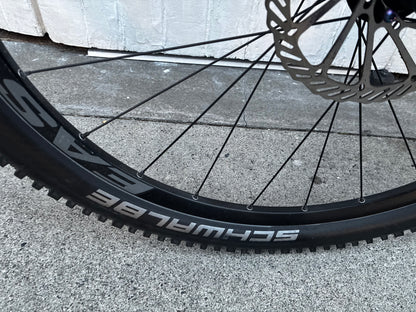 Devinci Troy Carbon 27.5 DISC MTB - Medium