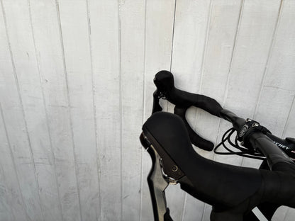 Trek Madone Speed Gen 6 DISC (11 Spd Ultegra) - Large