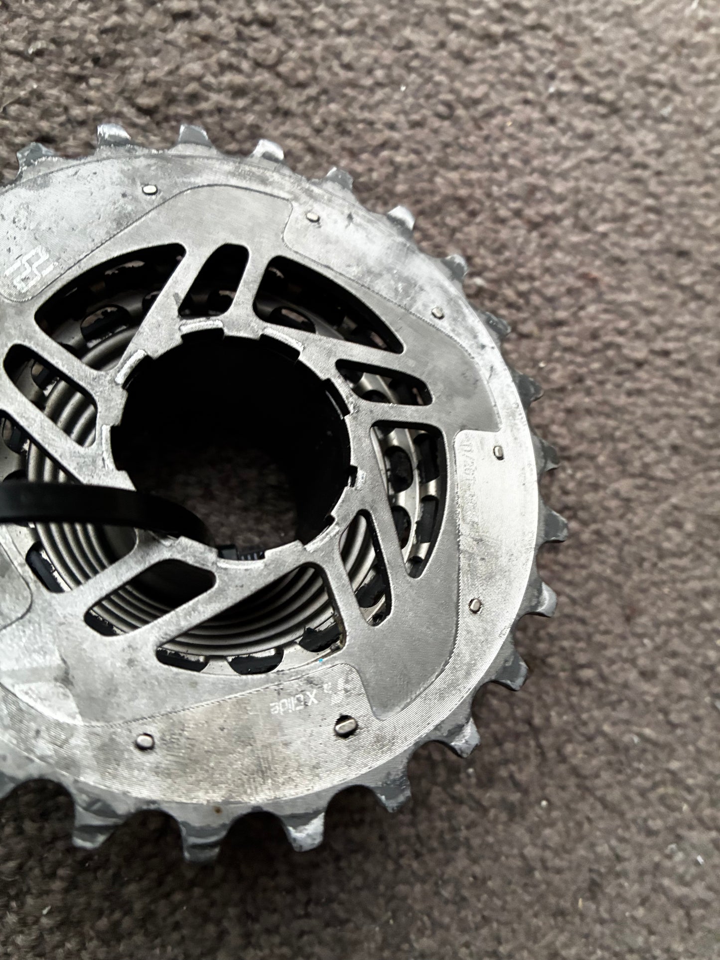 SRAM Red cassette 22 XG-1190 11 Spd 11/26T