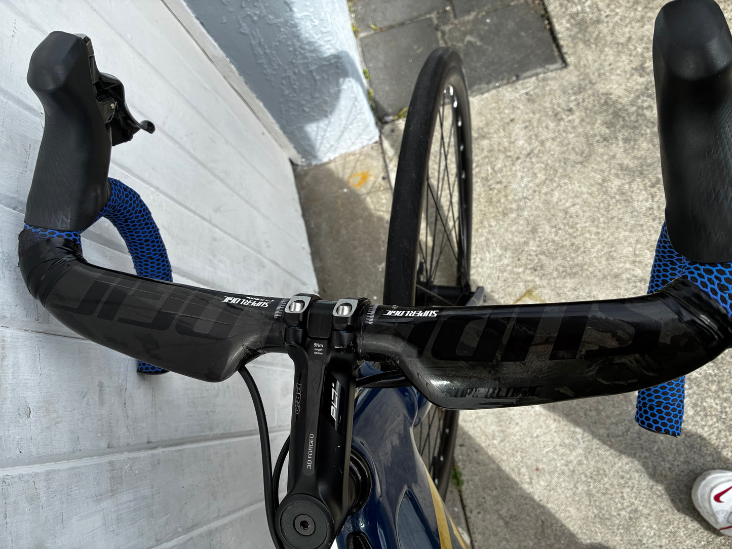 3T Strada Team Disc – (11 Spd Ultegra/GRX) with Power Meter - Medium