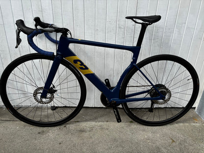 3T Strada Team Disc – (11 Spd Ultegra/GRX) with Power Meter - Medium