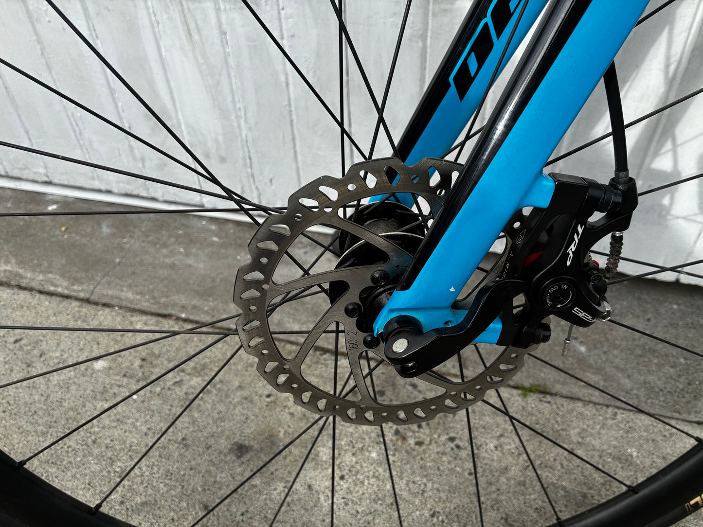 Giant Defy 1 DISC (10 Spd 105) - Medium