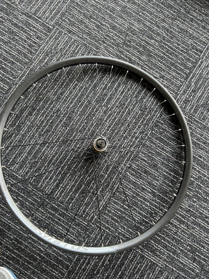 Bontrager 26" Rim Front Wheel WR DISC (only one wheel)