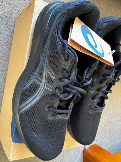 ASICS Gel Contend Running Shoes - Euro 44 E xtra Wide (NEW)