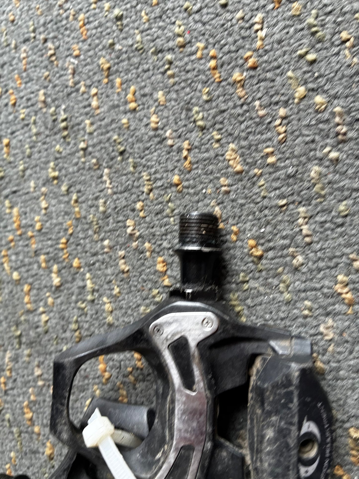 Shimano 105 Road Pedals