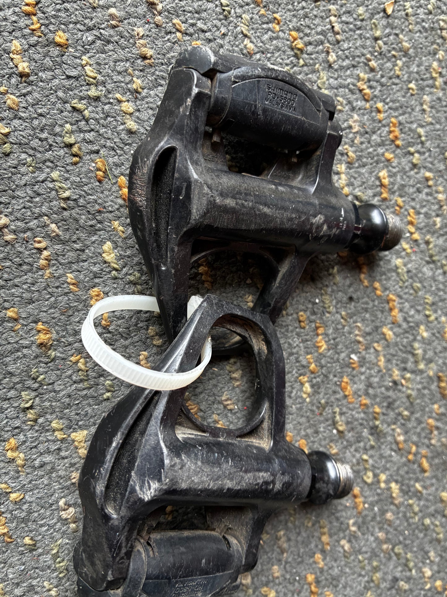 Shimano 105 Road Pedals