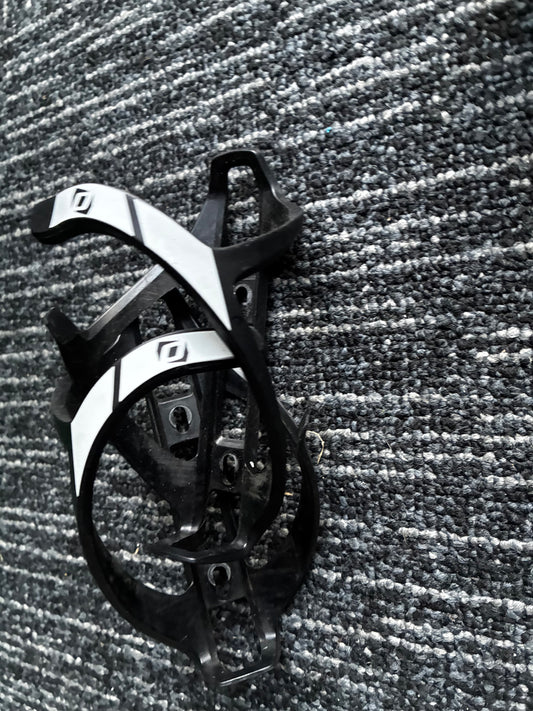 Syncros Composite Bottle Cages (PAIR)