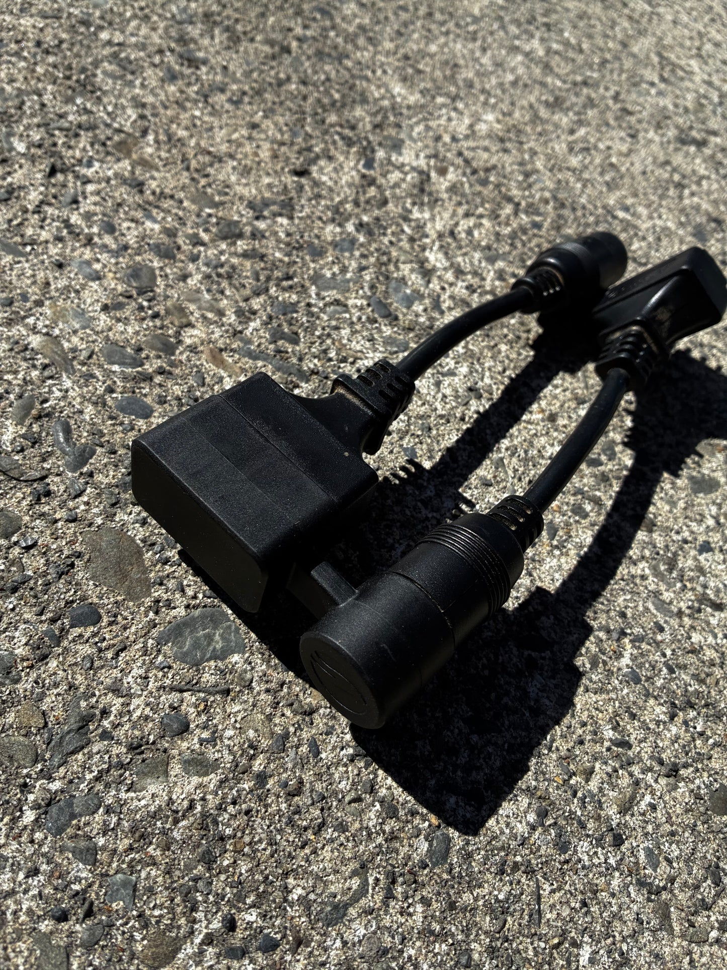Giant Trance E-Bike car hitch charger adaptors x2