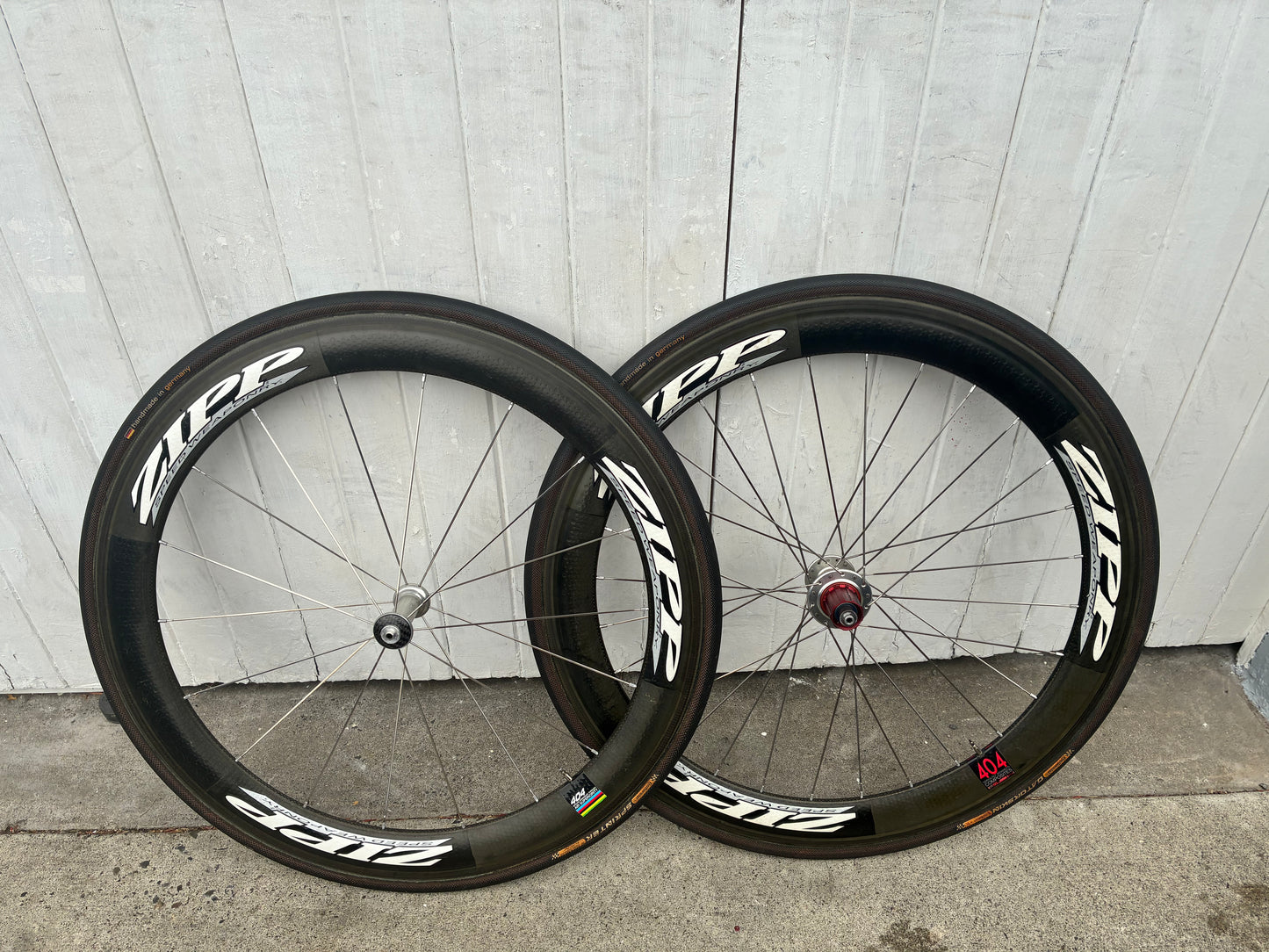 Zipp 404 - 10 Spd Carbon Tubs
