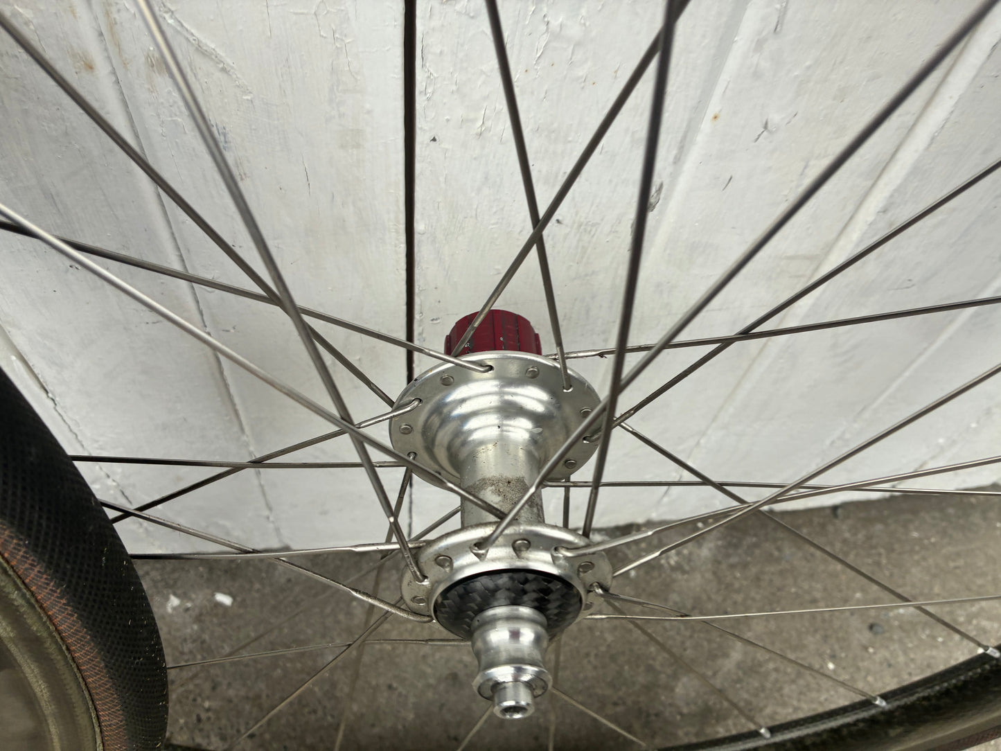 Zipp 404 - 10 Spd Carbon Tubs