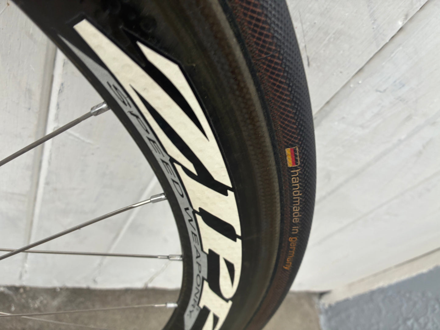 Zipp 404 - 10 Spd Carbon Tubs