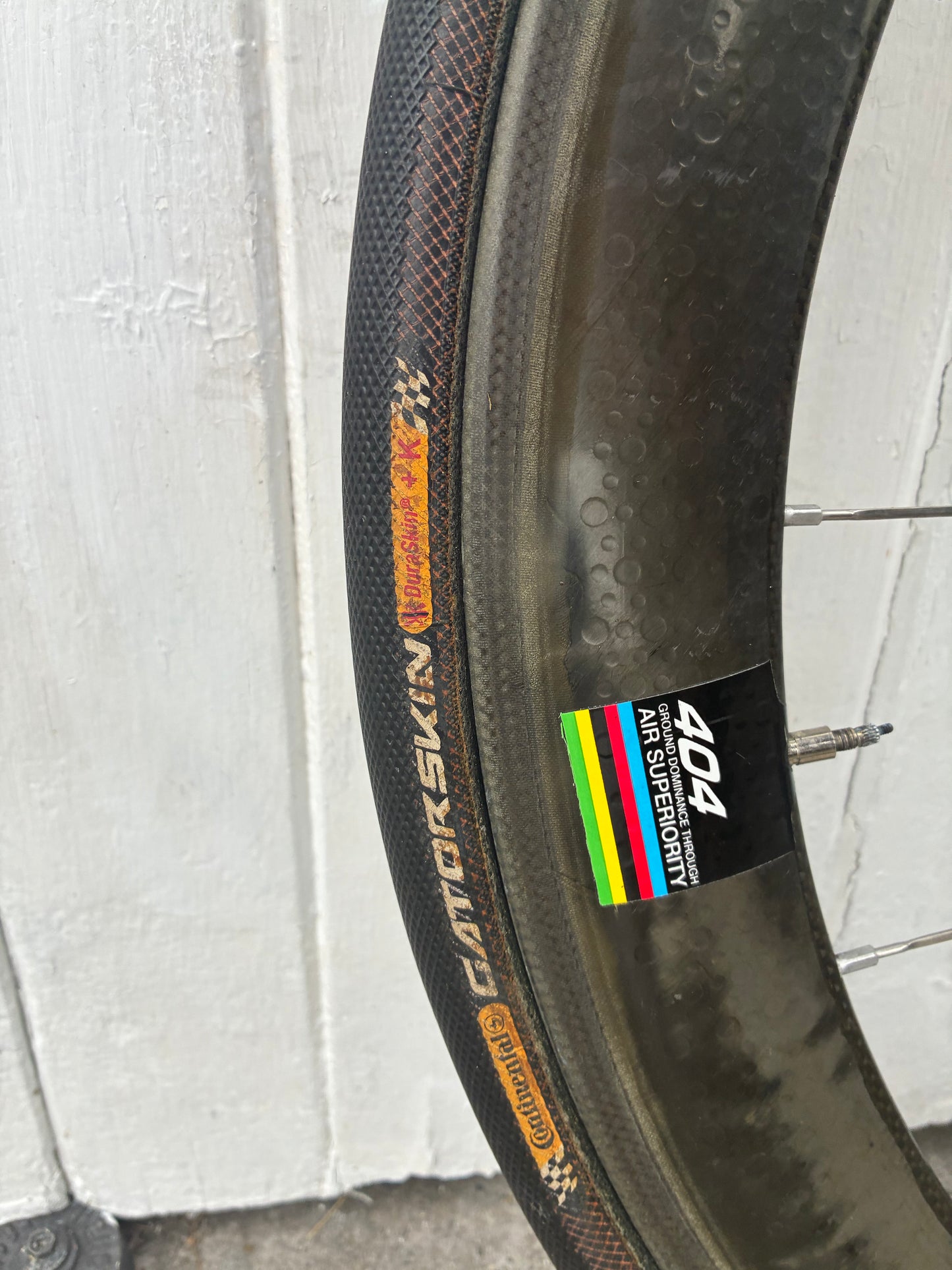 Zipp 404 - 10 Spd Carbon Tubs