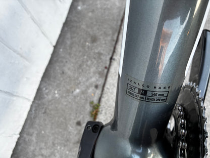Focus Izalco Race German engineered (11 Spd Dura Ace) - Medium