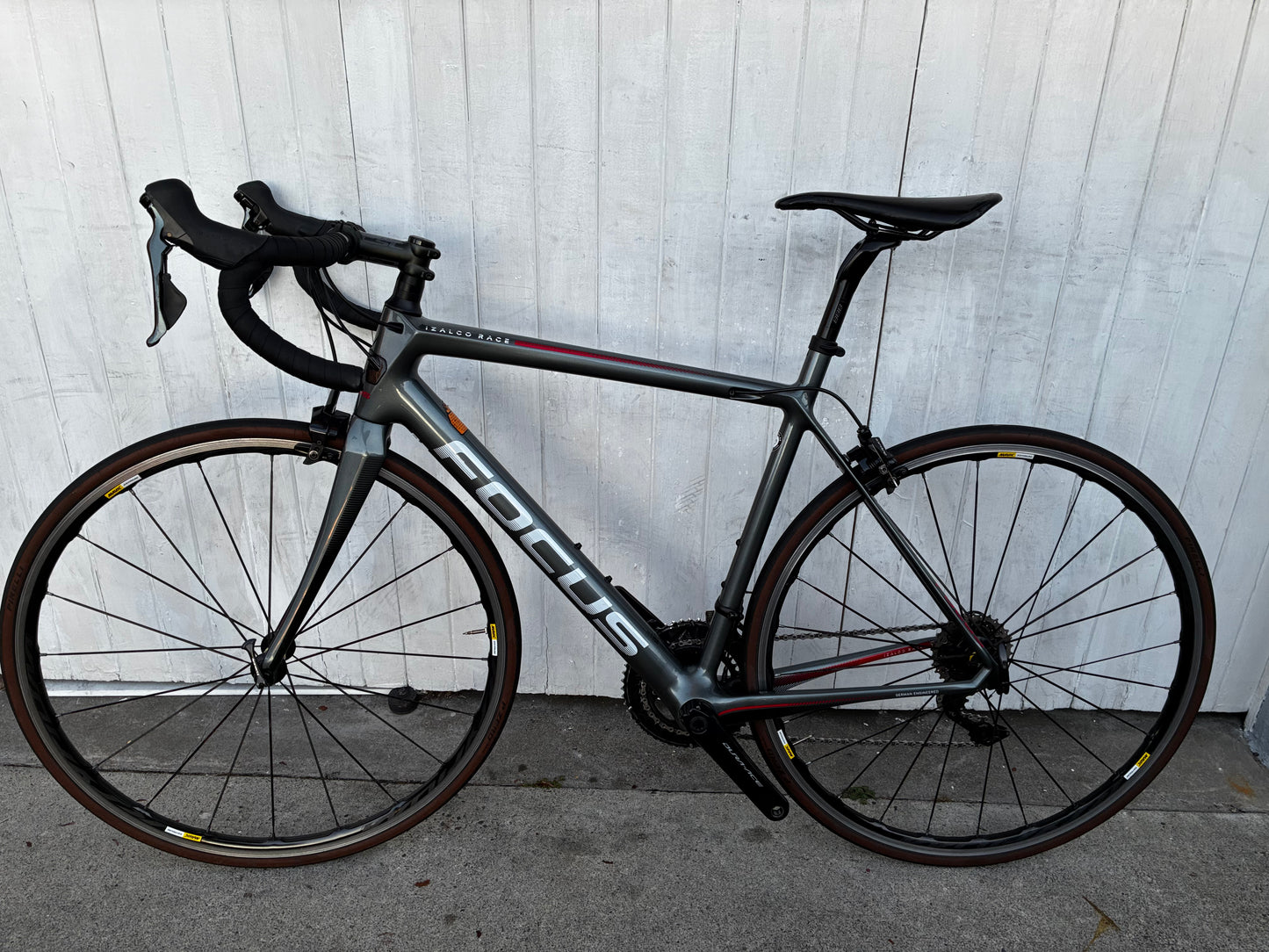 Focus Izalco Race German engineered (11 Spd Dura Ace) - Medium