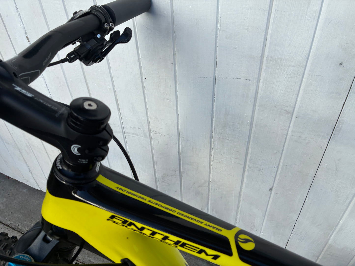 Giant Anthem Advanced 1 Carbon 27.5 DISC MTB - Large