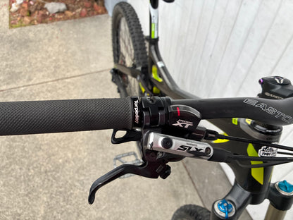 Devinci Troy Carbon 27.5 DISC MTB - Medium
