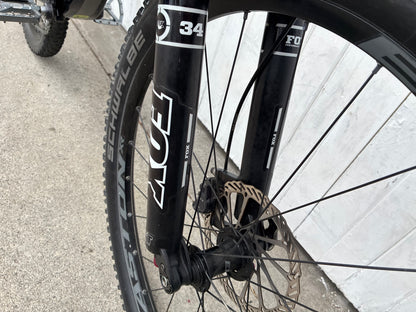 Devinci Troy Carbon 27.5 DISC MTB - Medium