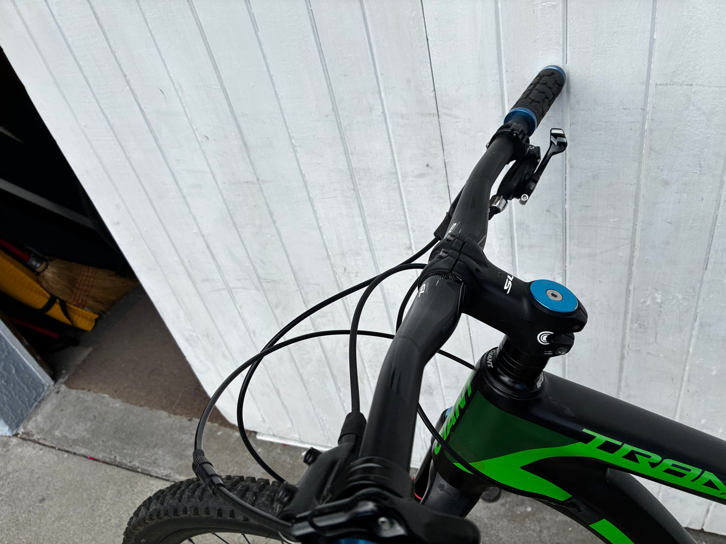 Giant Trance Advanced 1 Carbon 27.5” DISC MTB (SRAM X0) - Large