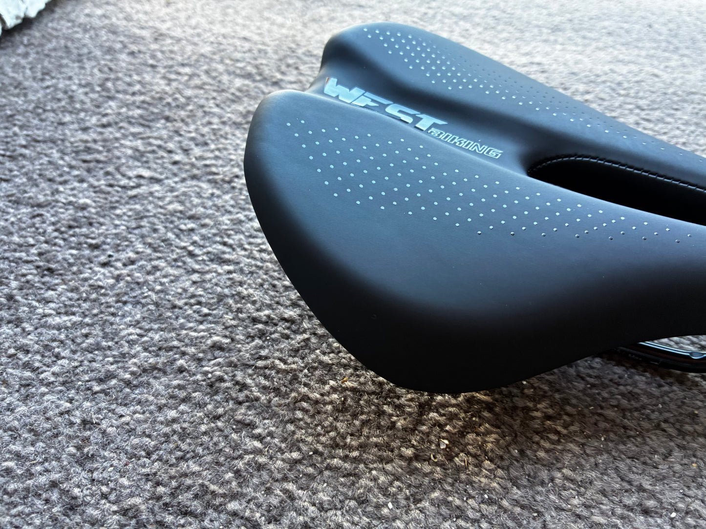 West Biking Aero Road Saddle NEW