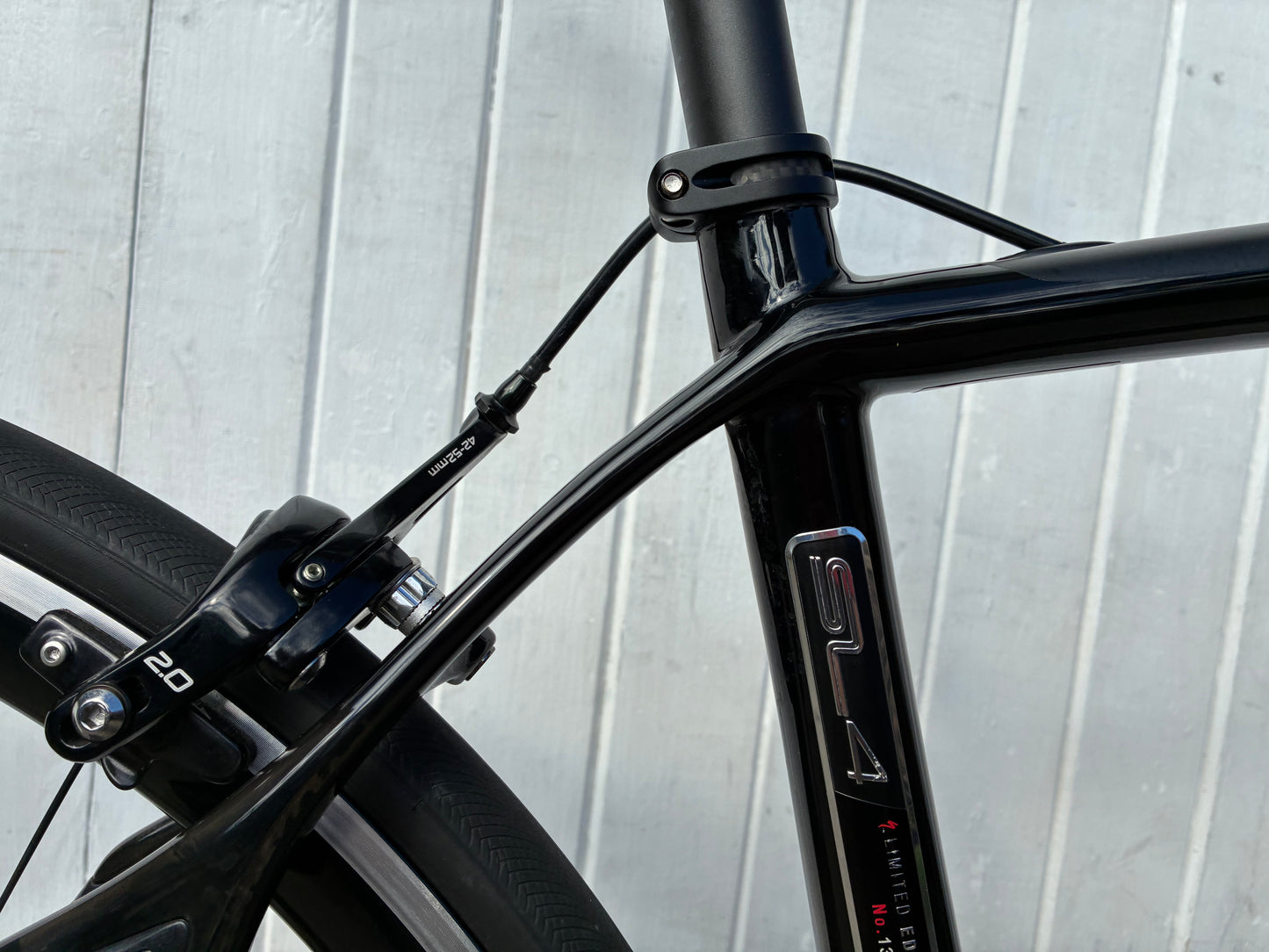 Specialized Sirrus SL4 Limited Edition Carbon (Ultegra Di2) - Medium