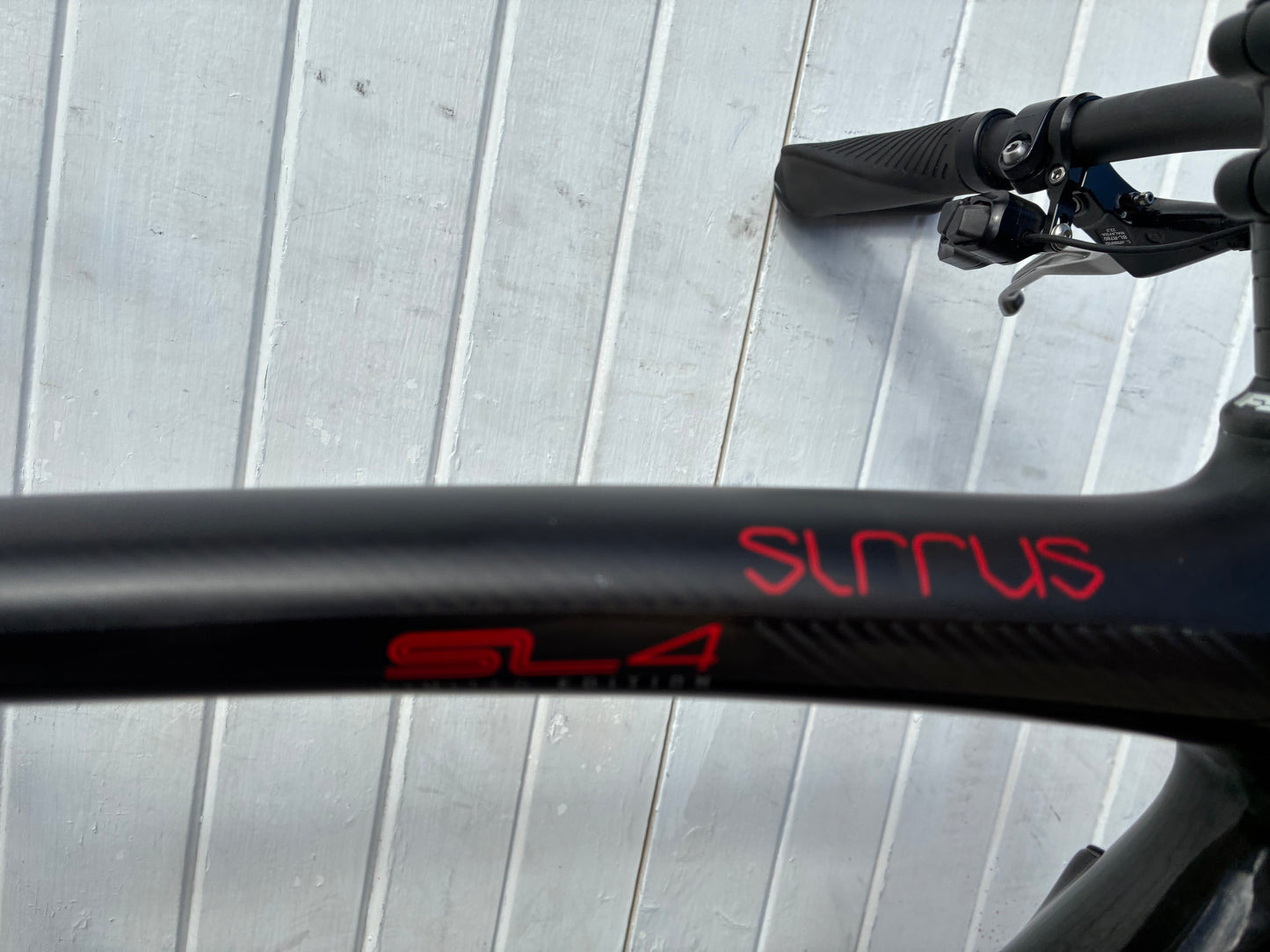Specialized Sirrus SL4 Limited Edition Carbon (Ultegra Di2) - Medium