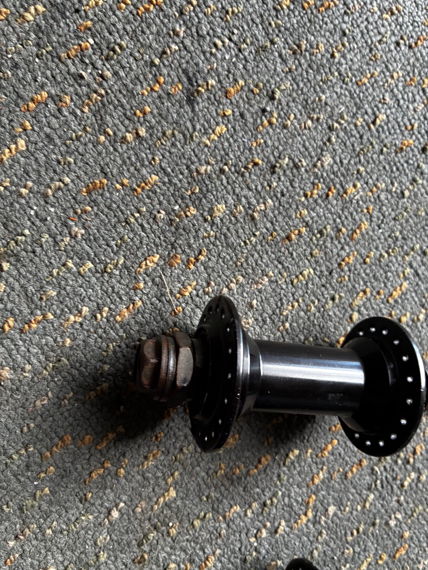 Track hubs (used)