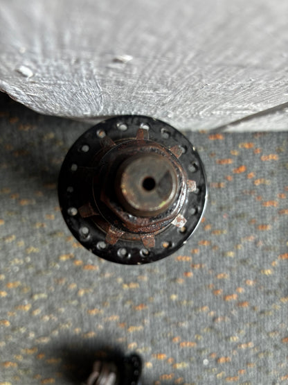 Track hubs (used)