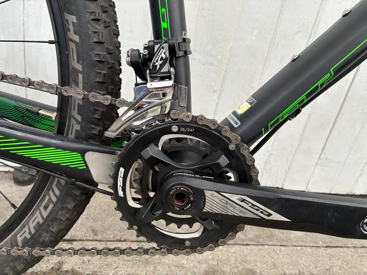 GT Zaskar Limited Carbon 27.5 DISC MTB - Small