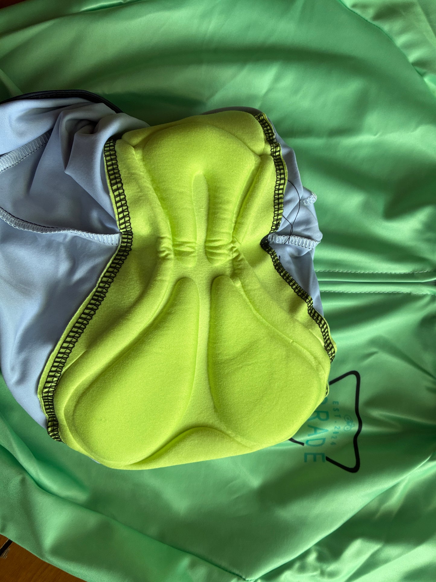 AGrade Pro Trisuit - One piece cycling kit (NEW)
