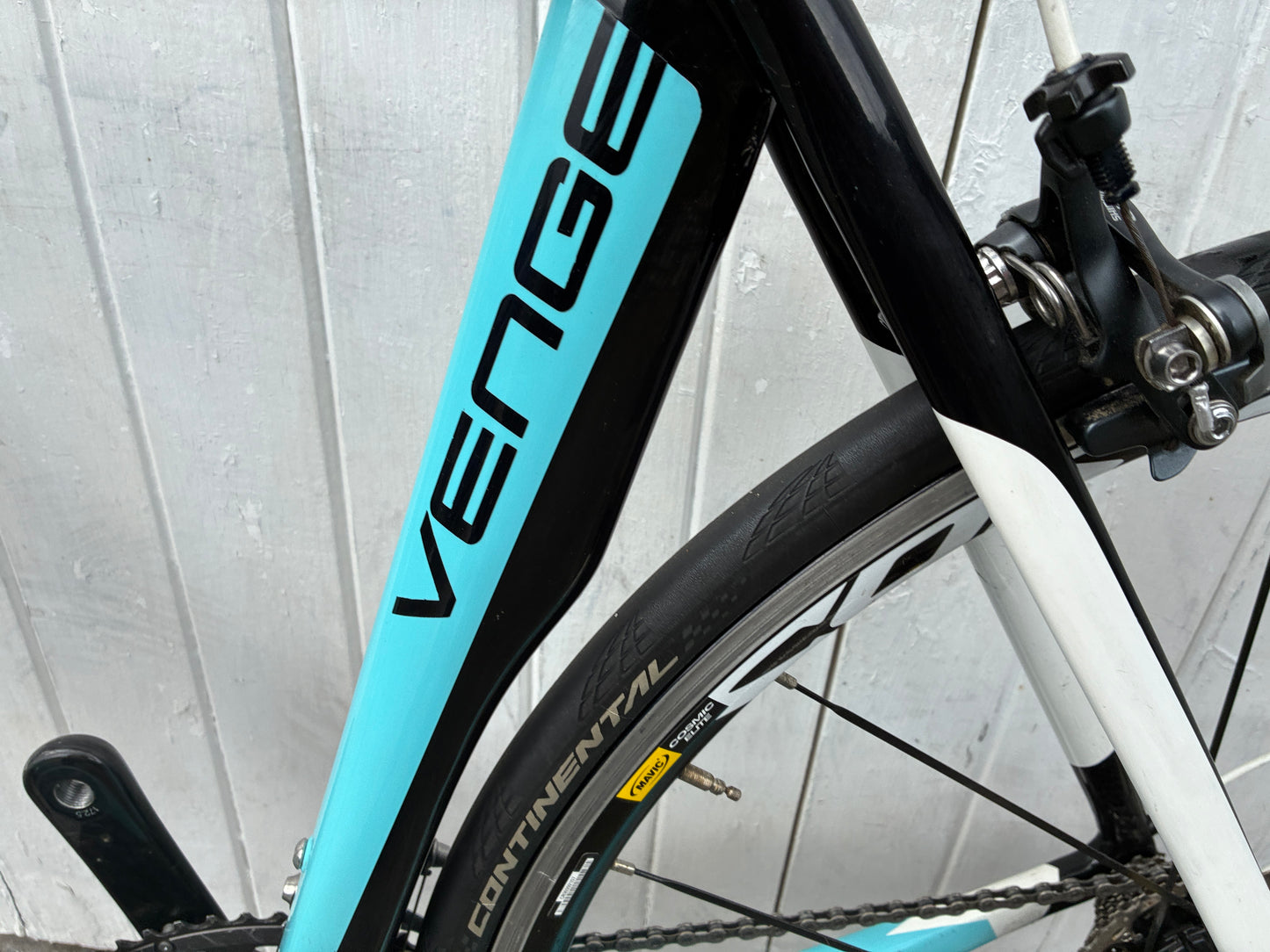 Specialized Venge (11 Spd Ultegra) - Medium/Large