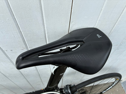 Specialized Venge (11 Spd Ultegra) - Medium/Large