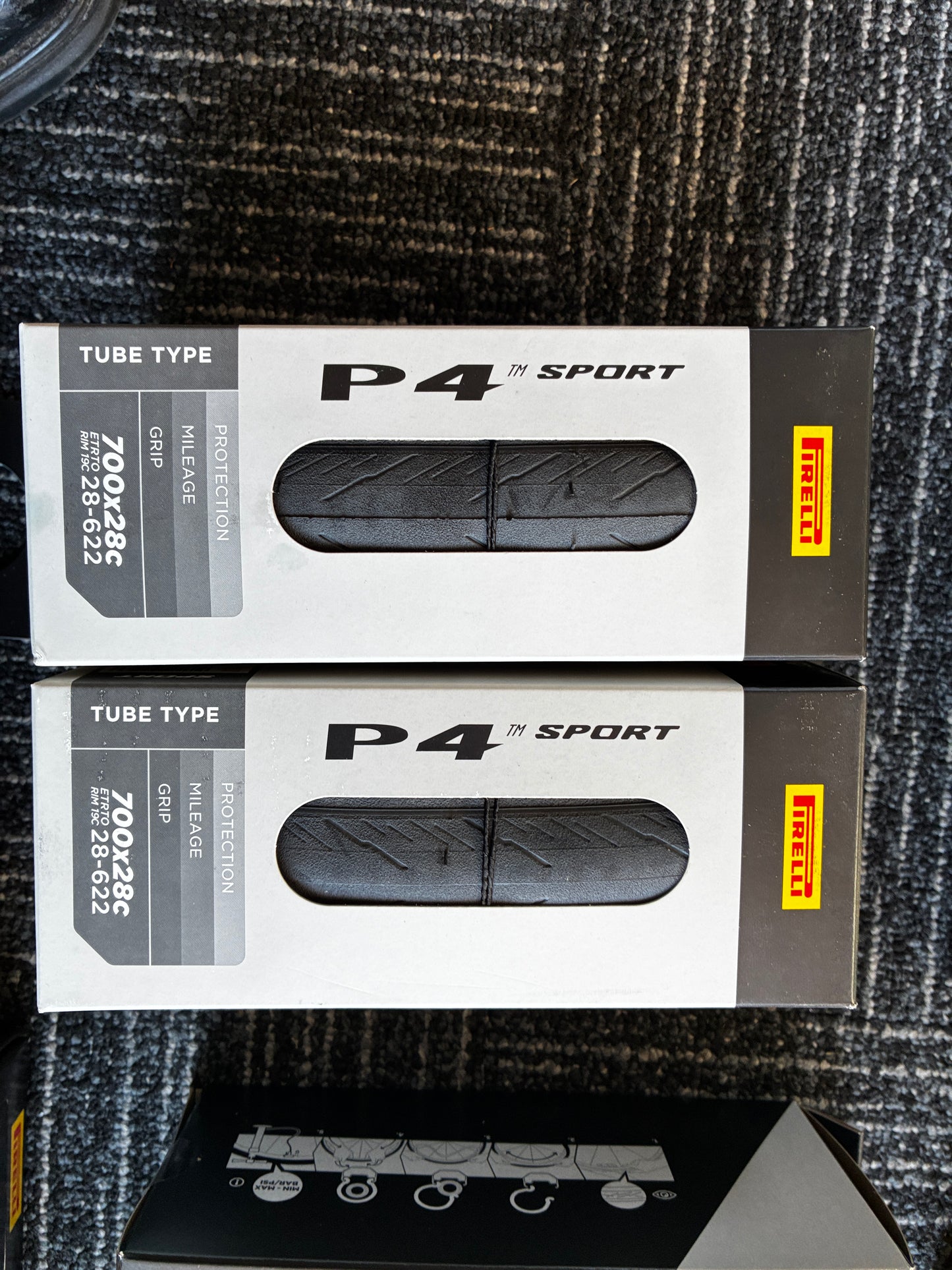 Pirelli Sport P4 - Road Tyre EA (tubed)