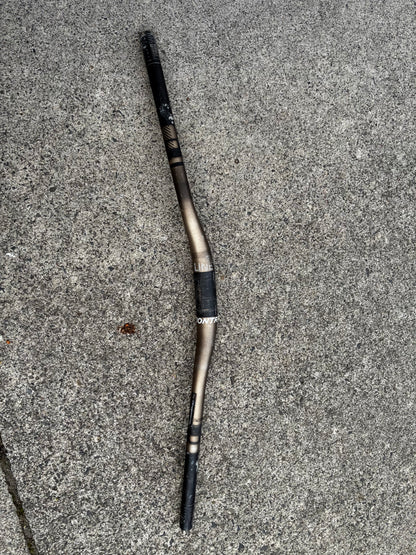 Bontrager MTB 780mm Handlebar