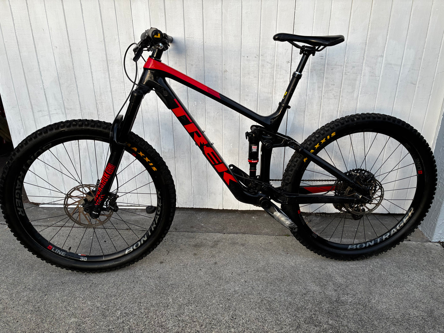 Trek Remedy 9.7 Carbon 29” DISC MTB (12 Spd SRAM GX AXS) - Medium