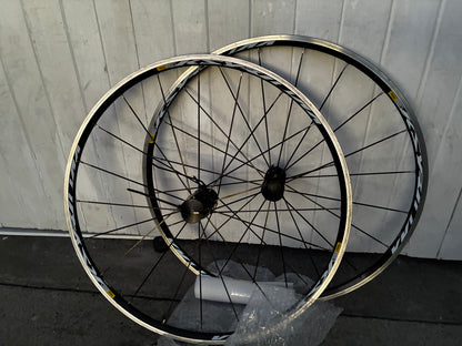 Mavic Ksyrium Equip S Wheelset - 11 Speed