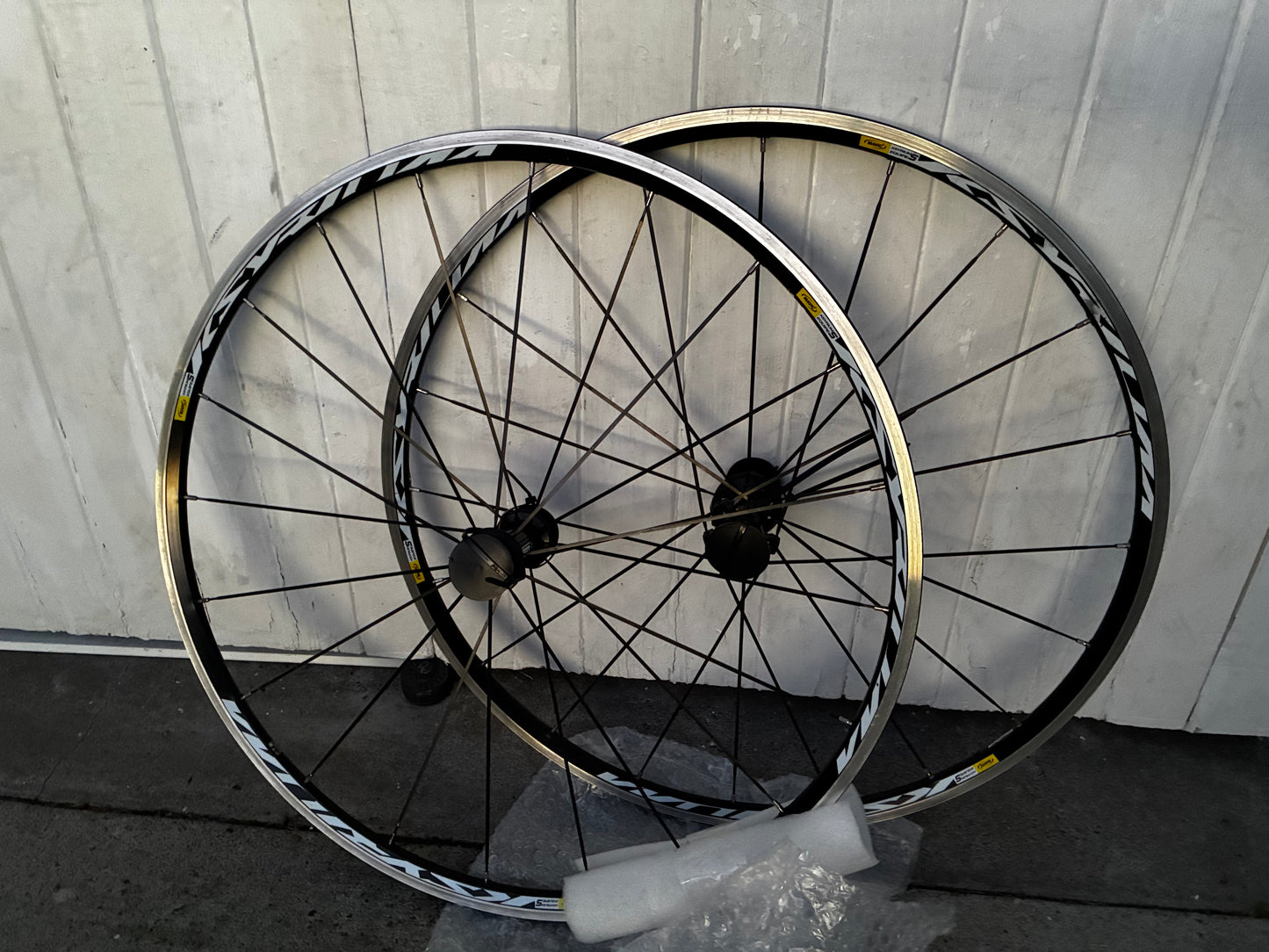 Mavic Ksyrium Equip S Wheelset - 11 Speed