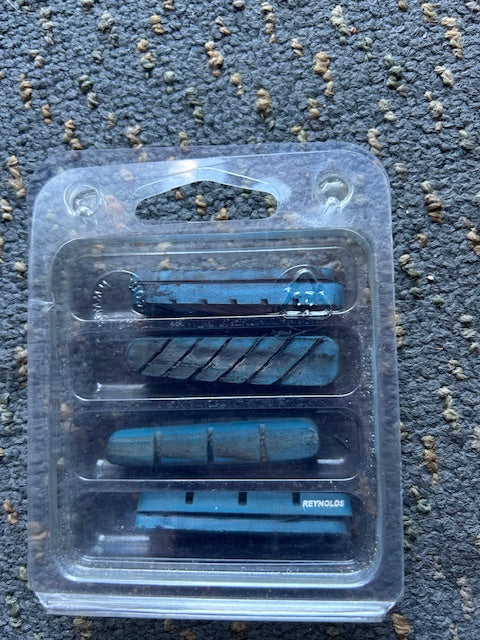 Reynolds Carbon Pads x2 pairs (USED)