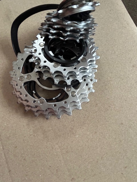 Campagnolo Cassette 11 Spd 11/25T (like new)