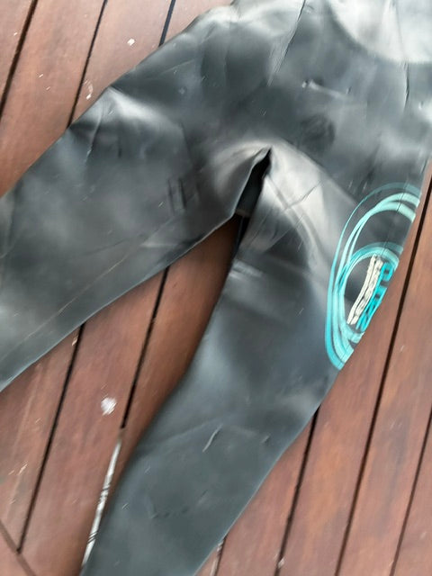 Velocity Speedskin Pro 2.2 Womens Tri wetsuit -Size 14