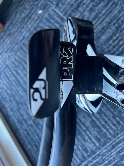 Pro Missile Cockpit Carbon TT - Medium
