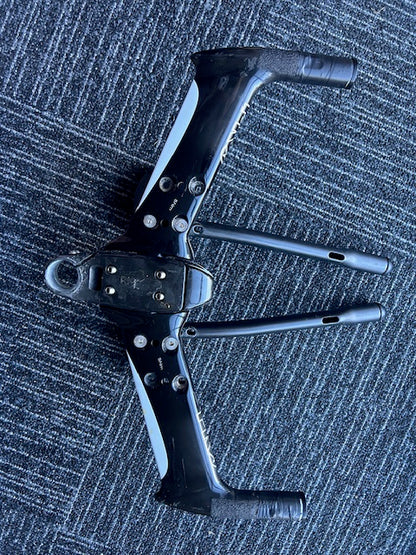 Pro Missile Cockpit Carbon TT - Medium