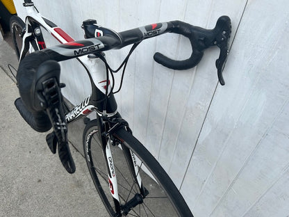 Pinarello Dogma 2 60.1 (11 Spd Campag Super Record) - Medium/Large